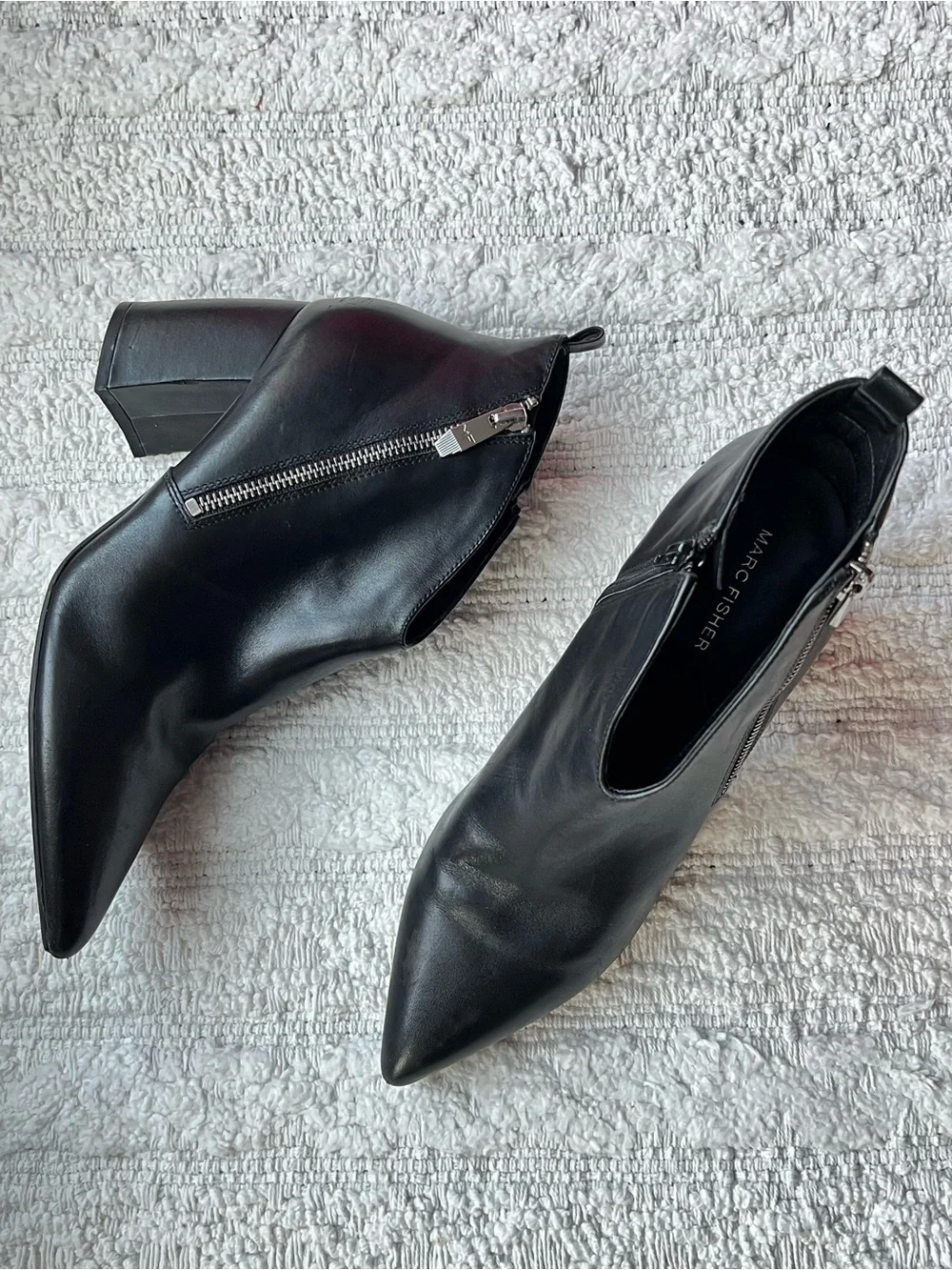 Marc Fisher Black Leather  Pointed Toe Ankle Boot Booties Zipper High Heel 10